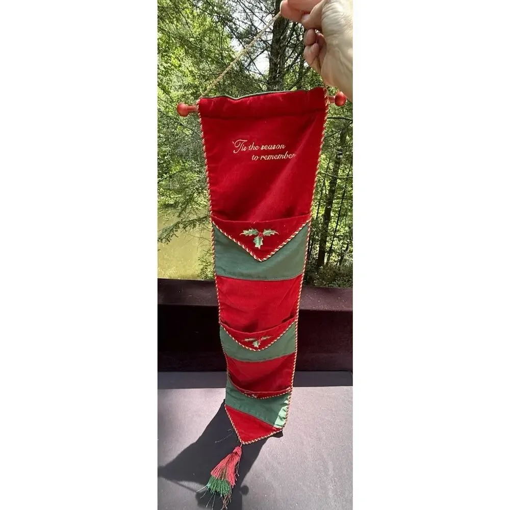 Hallmark Tis The Season To Remember Velvet Hanging Card Letter Holder Lo28